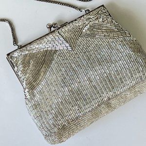 Vintage Magid 1960s Beaded Silver Art Deco Style Kiss-Lock Small Clasp Purse